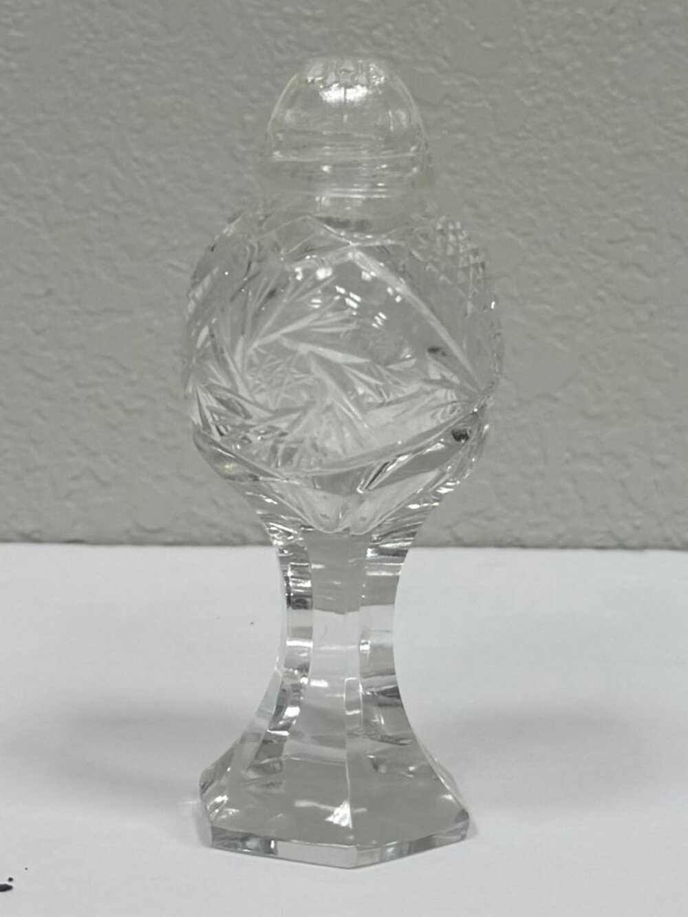 Vintage Bohemian Cut Crystal Salt of Pepper Shaker. KT